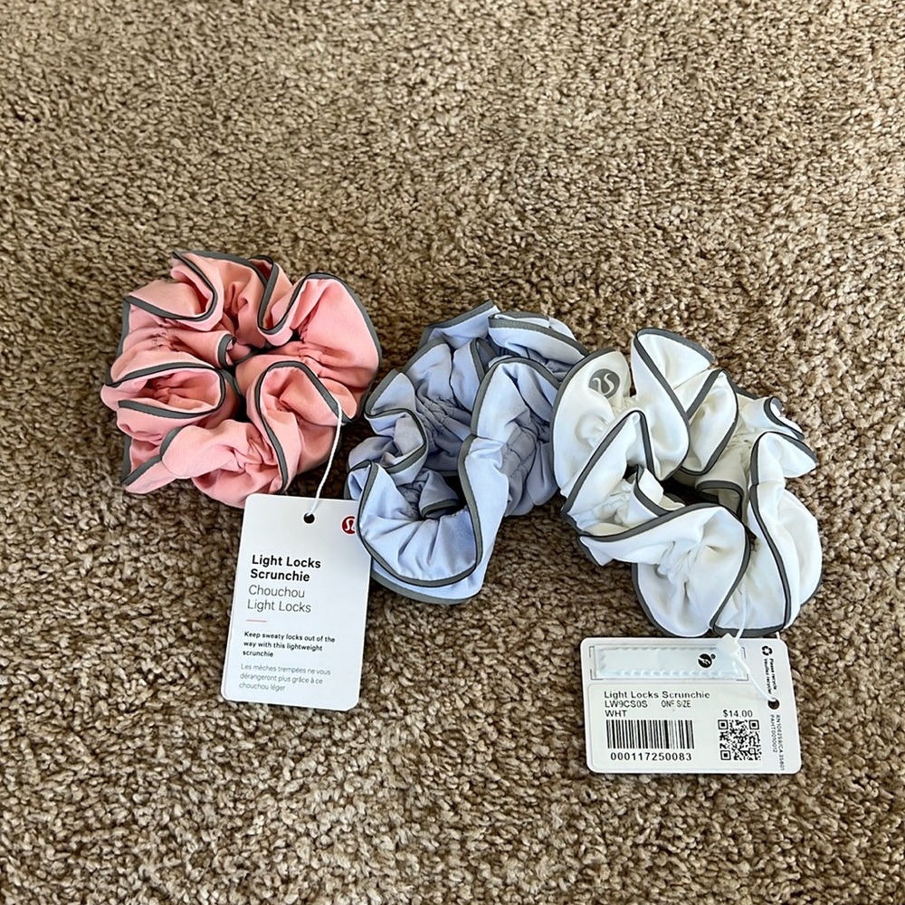 Lululemon Skrunchies
